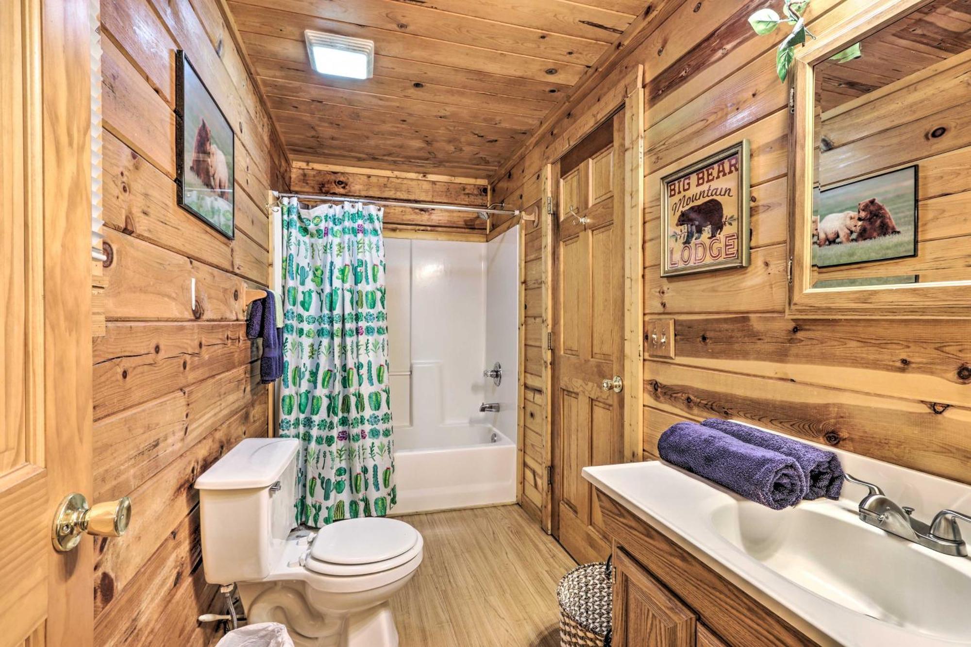 Cozy Mountain Cabin In Perfect Location Sevierville Exterior photo