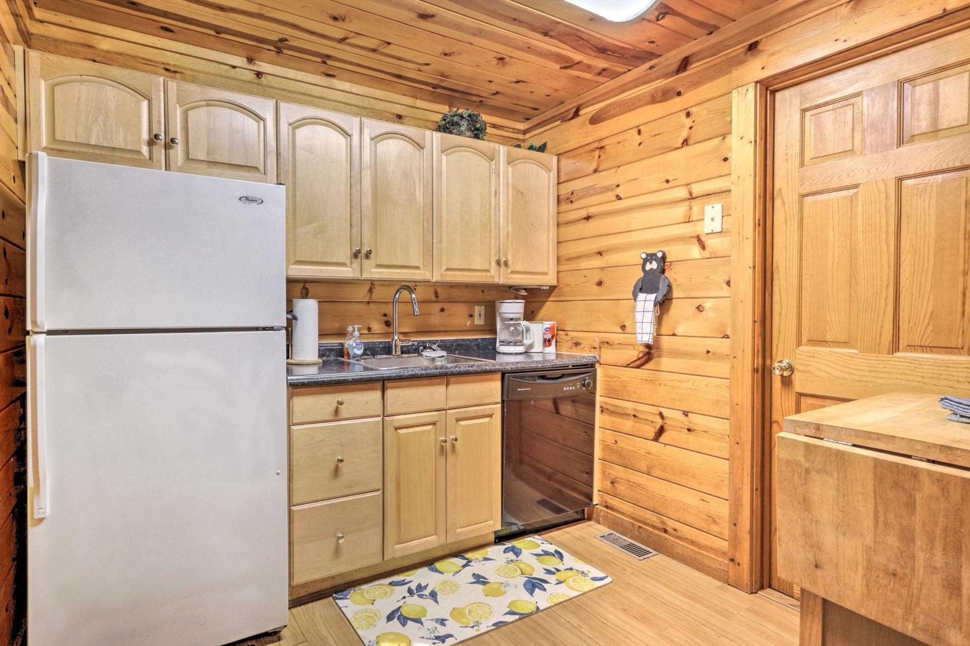 Cozy Mountain Cabin In Perfect Location Sevierville Exterior photo